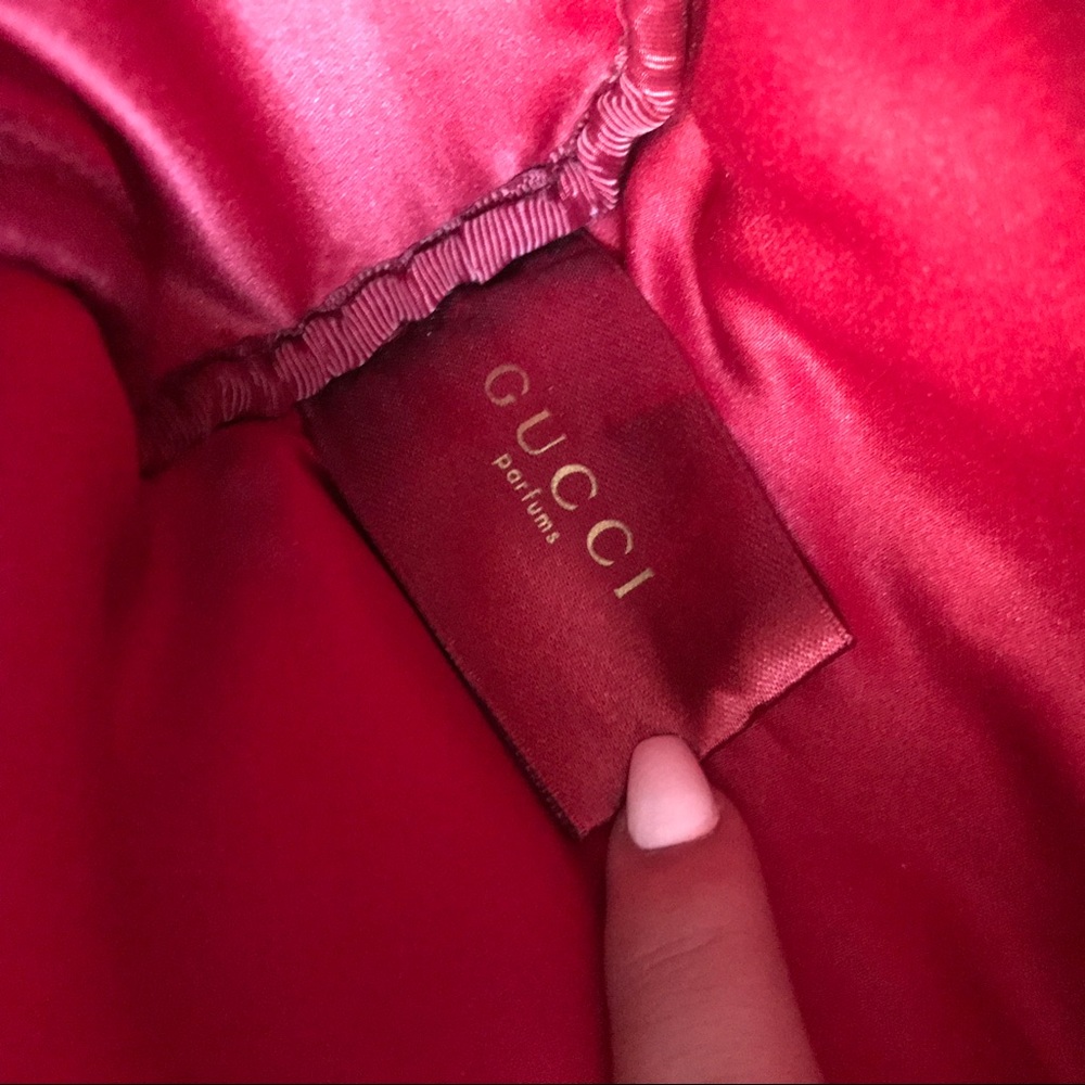 Red Gucci parfums bag - Picture 3 of 4
